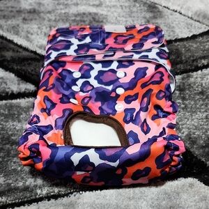 NWOT REUSABLE LEOPARD PRINT LARGE WASHABLE DOG DIAPER